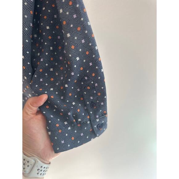 Joie 100% Silk Purine Geometric Blouse Hidden Button Placket Roll Tab Sleeves - Picture 4 of 7